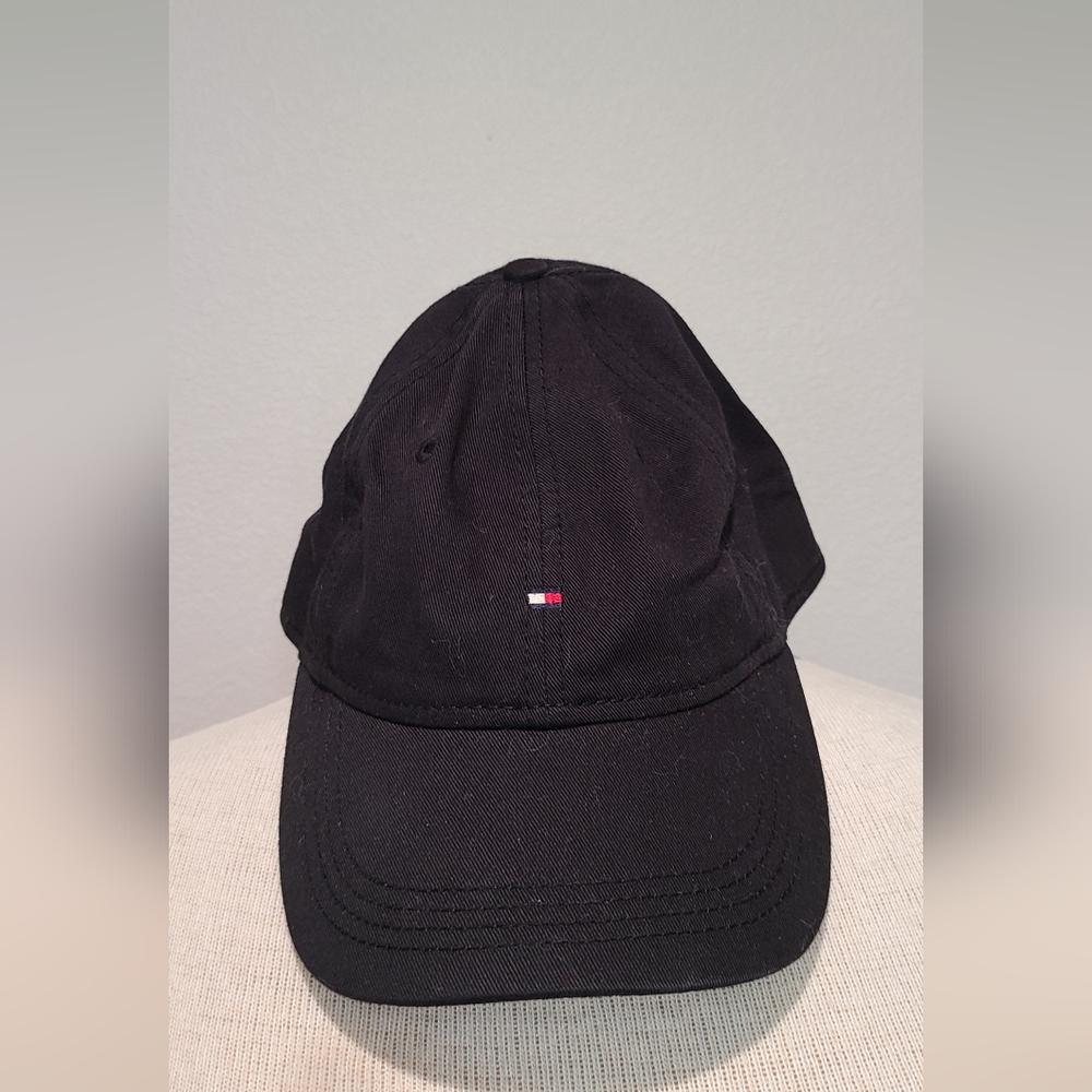 Tommy Hilfiger Hat